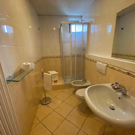 Hotel Mini 3*